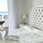 Mi Capricho C16 Beachfront *