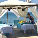 Mi Capricho C16 Beachfront Appartement