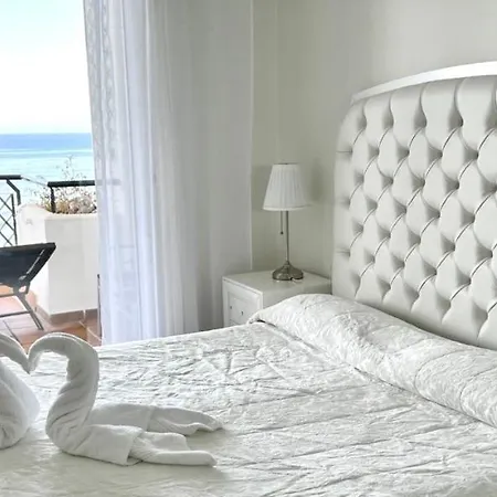 Mi Capricho C16 Beachfront *