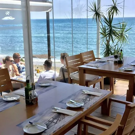 Mi Capricho C16 Beachfront 아파트 *