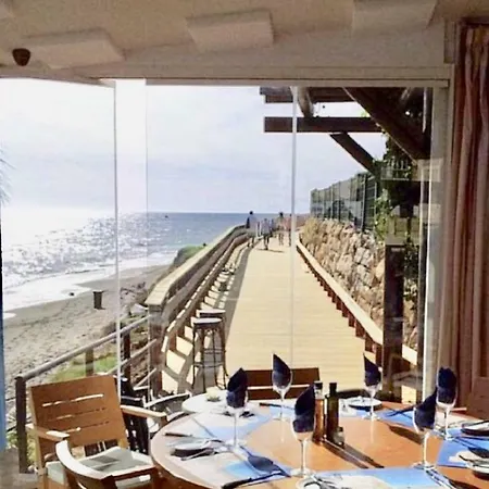 Mi Capricho C16 Beachfront 아파트 *